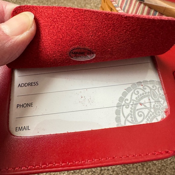 New, Never Used Viking Red Leather Luggage Tag - Picture 4 of 5